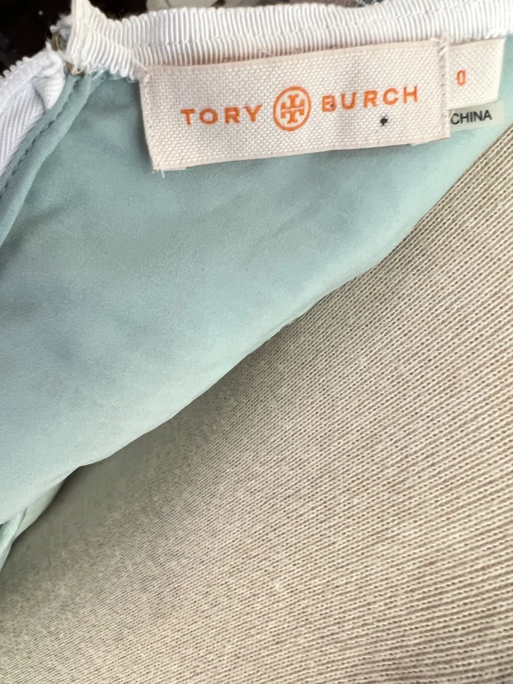Tory Burch Size 0 Brooklyn Sleeveless Dress V-Neck Sheath